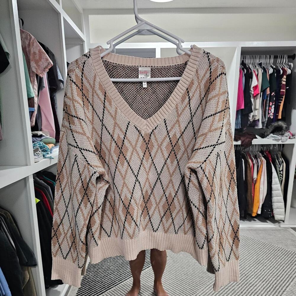 Belle du Jour Cream Argyle V-Neck Sweater – Size XL